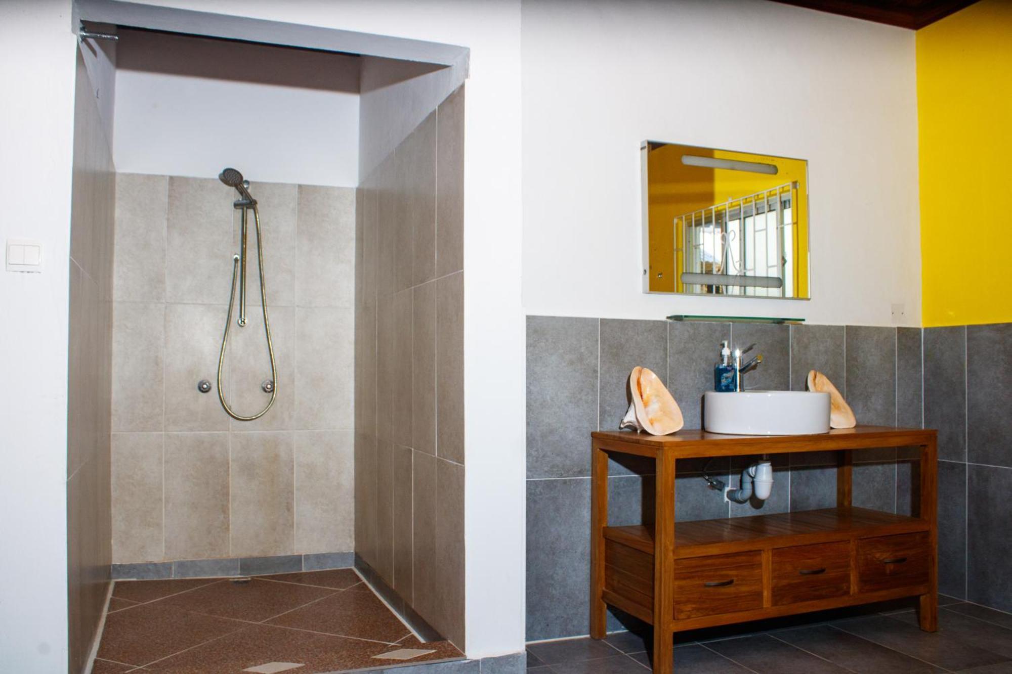 Nid'Aigle Lodge باي سانت آن المظهر الخارجي الصورة